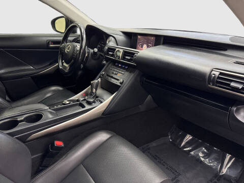 2020 Lexus IS 300