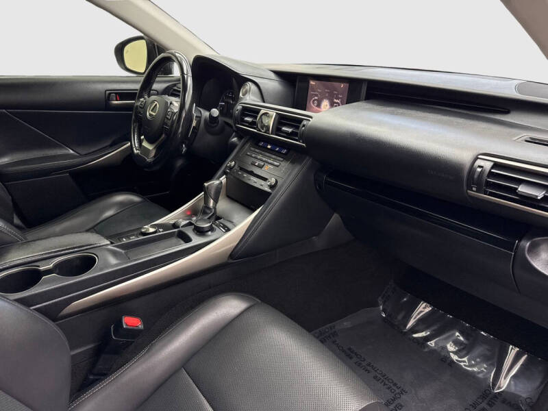 2020 Lexus IS 300