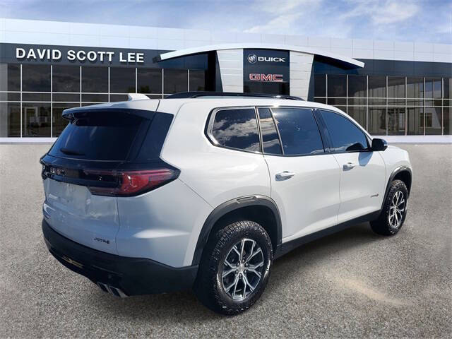 2025 GMC Acadia AT4