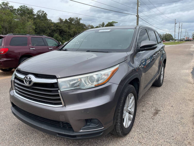 2016 Toyota Highlander LE