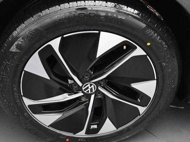 2022 Volkswagen ID.4 Pro