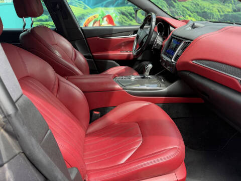2017 Maserati Levante