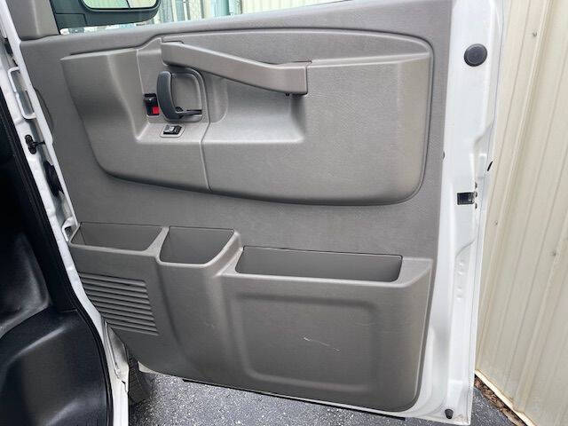 2020 Chevrolet Express 2500