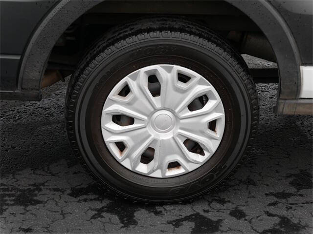 2023 Ford Transit 350 XLT