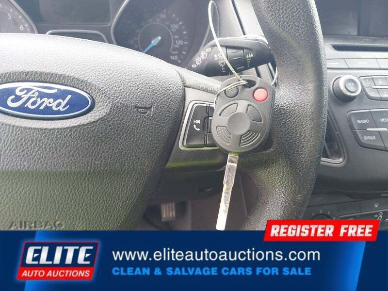 2017 Ford Focus SE