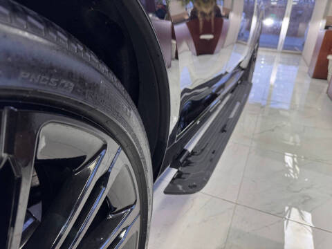 2025 Land Rover Range Rover P400 SE