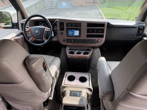 2008 GMC Savana 2500