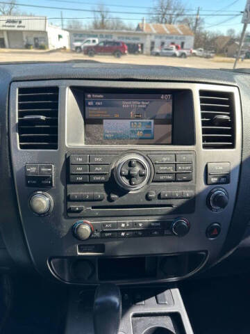 2013 Nissan Armada Platinum