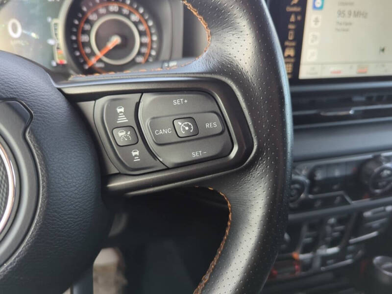 2024 Jeep Gladiator Mojave