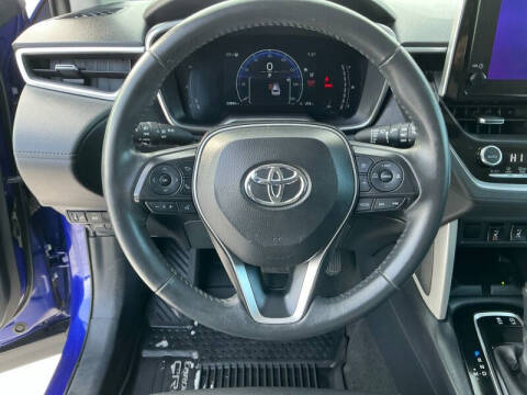2024 Toyota Corolla Cross XLE