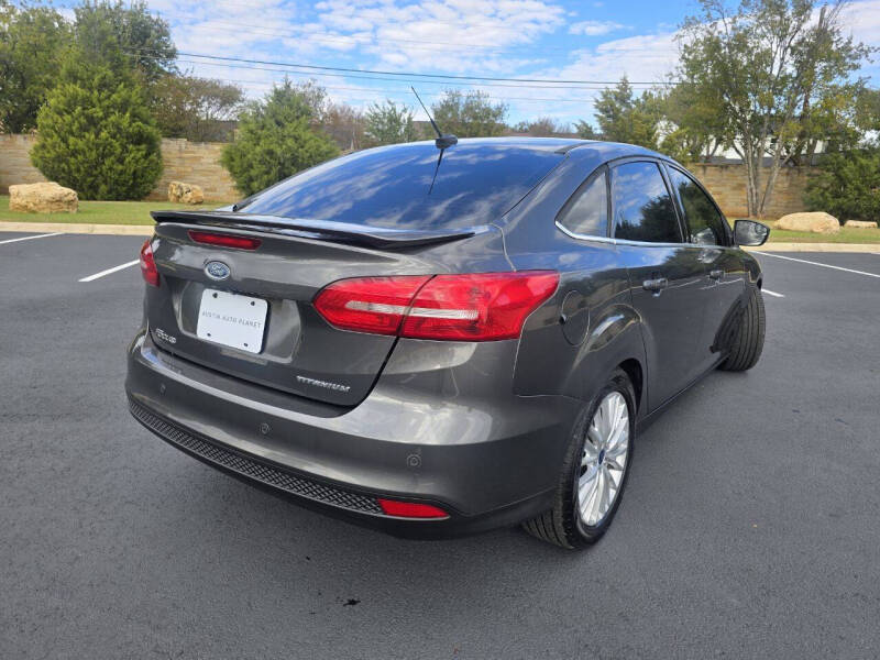 2017 Ford Focus Titanium