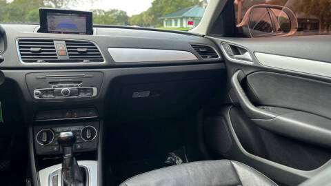 2017 Audi Q3 2.0T Premium