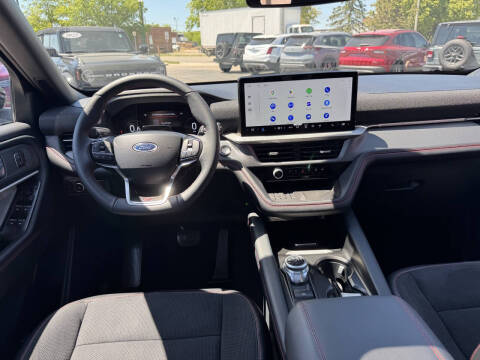 2025 Ford Explorer ST