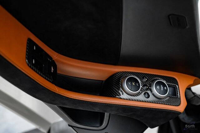 2013 McLaren MP4-12C Spider