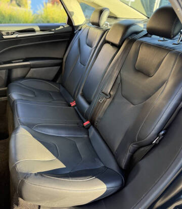 2020 Ford Fusion Energi Titanium