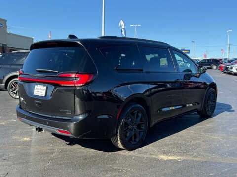 2022 Chrysler Pacifica Limited