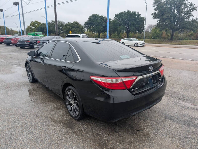 2015 Toyota Camry XSE