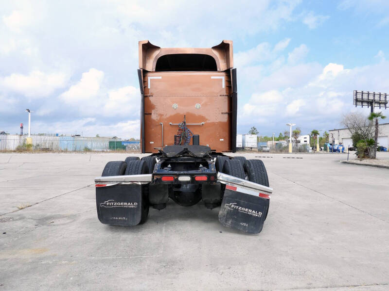 2019 Peterbilt 579