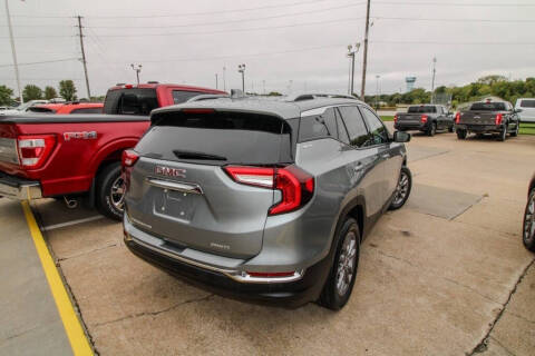 2024 GMC Terrain SLT