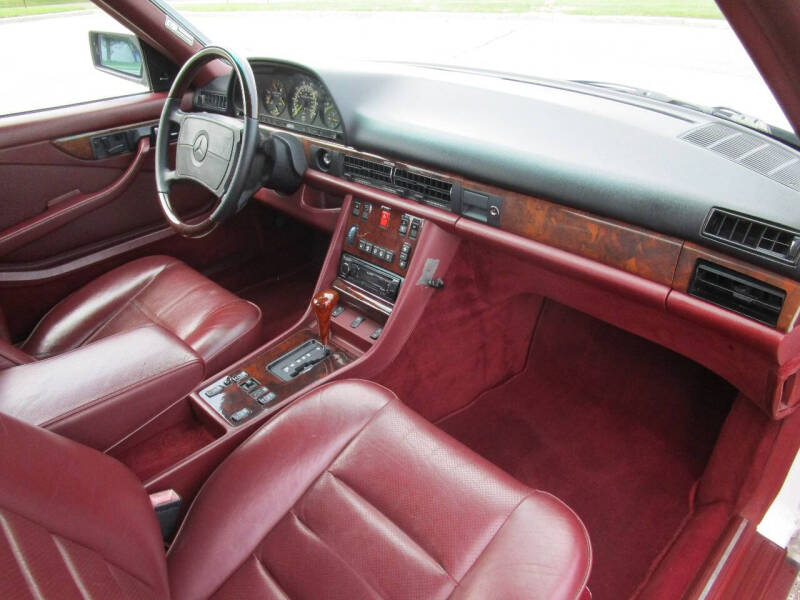 1987 Mercedes-Benz 560-Class 560 SEC