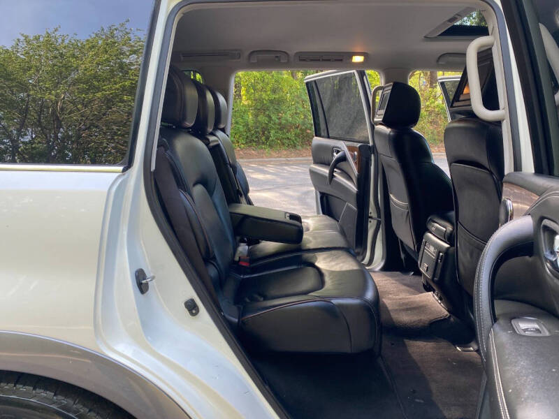 2017 Nissan Armada Platinum