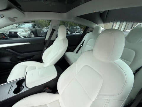 2022 Tesla Model 3 Performance