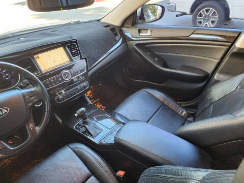 2014 Kia Cadenza Premium