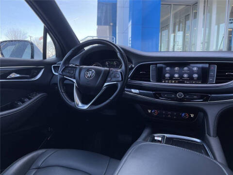 2023 Buick Enclave Essence