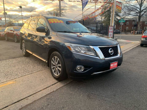 2015 Nissan Pathfinder for sale at Metro Auto Exchange 2 in Linden NJ