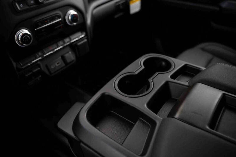 2025 GMC Sierra 2500HD Pro