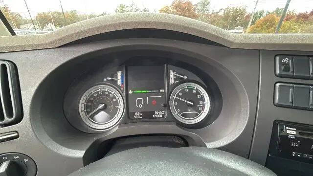 2018 Peterbilt 220