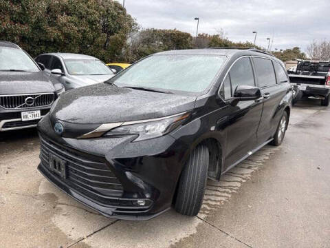 2022 Toyota Sienna for sale at KIAN MOTORS INC in Plano TX