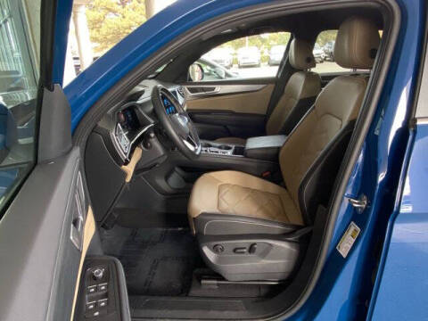 2025 Volkswagen Atlas Cross Sport SE 4Motion