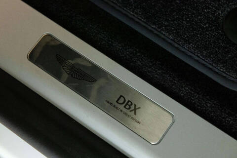 2026 Aston Martin DBX 707