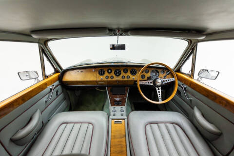 1967 Bentley T1 Saloon