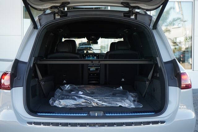 2026 Mercedes-Benz GLS AMG GLS 63