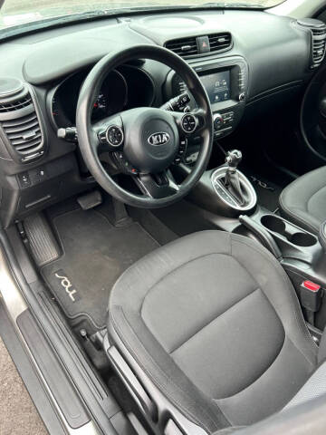 2018 Kia Soul +