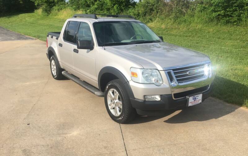 2007 Ford Explorer Sport Trac for sale at MODERN AUTO CO in Washington MO