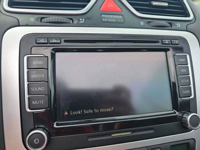 2009 Volkswagen Eos Lux