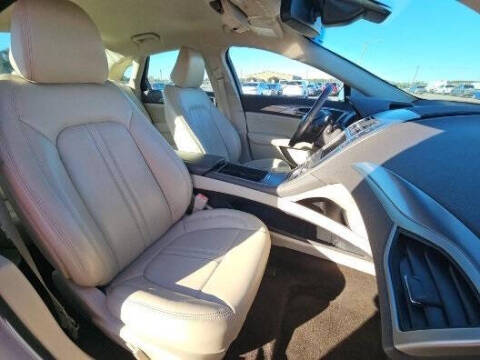 2020 Lincoln MKZ Standard