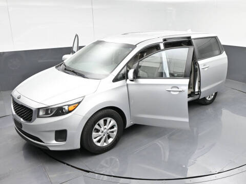 2015 Kia Sedona LX