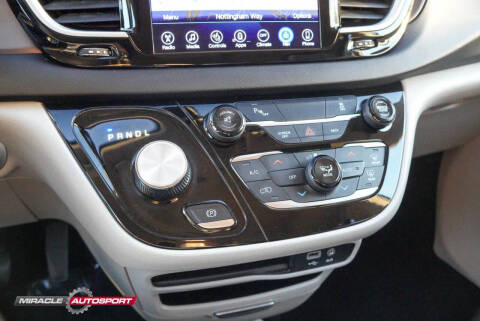 2017 Chrysler Pacifica