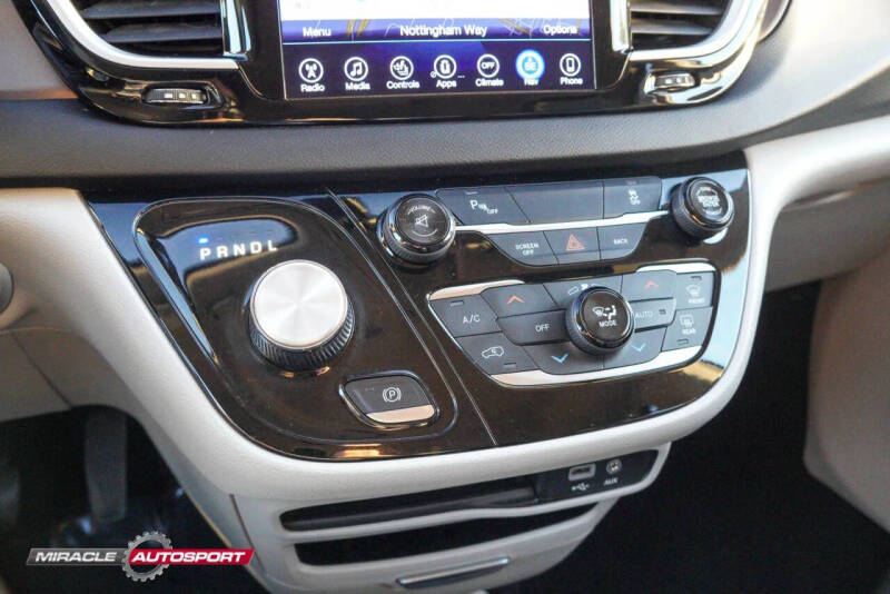 2017 Chrysler Pacifica