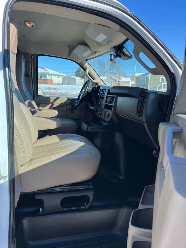 2021 Chevrolet Express 3500