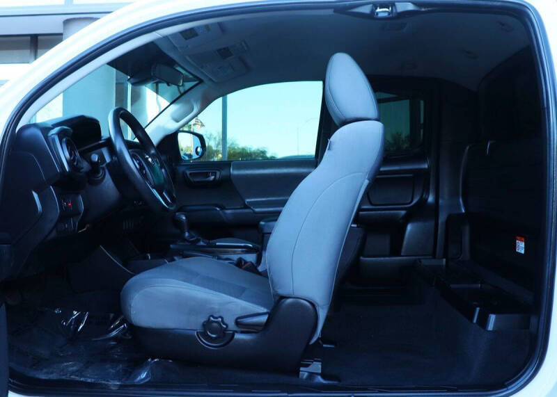 2021 Toyota Tacoma SR