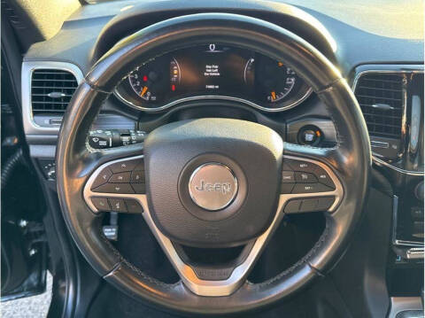 2020 Jeep Grand Cherokee Laredo