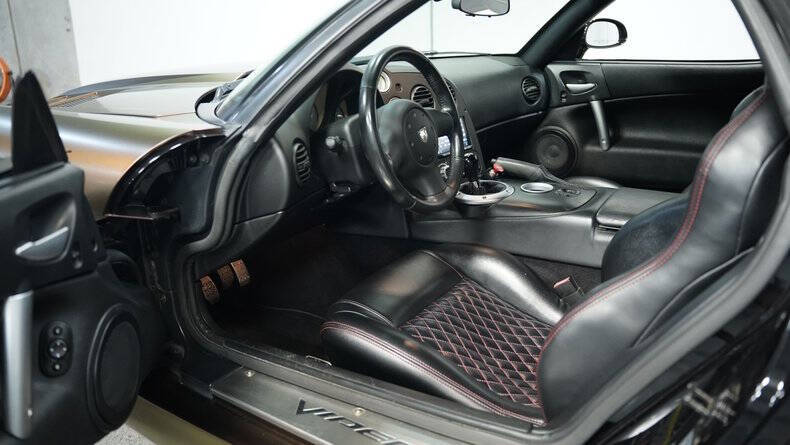 2006 Dodge Viper SRT-10