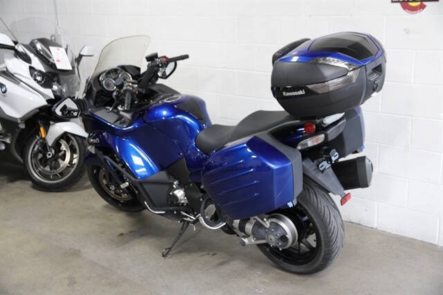 2017 Kawasaki CONCOURS 1
