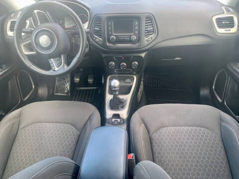 2018 Jeep Compass Sport