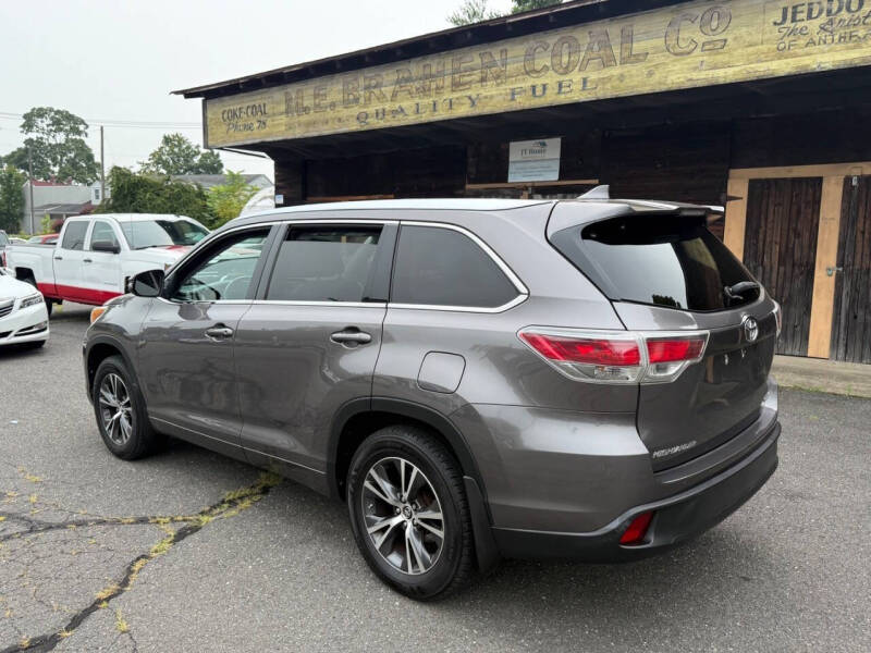 2016 Toyota Highlander XLE